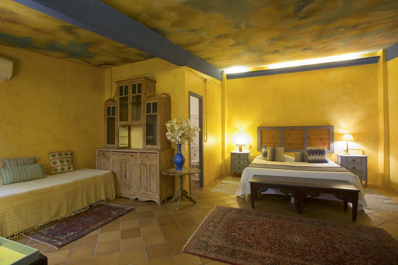 Hostal Blau Peratallada Kültér fotó