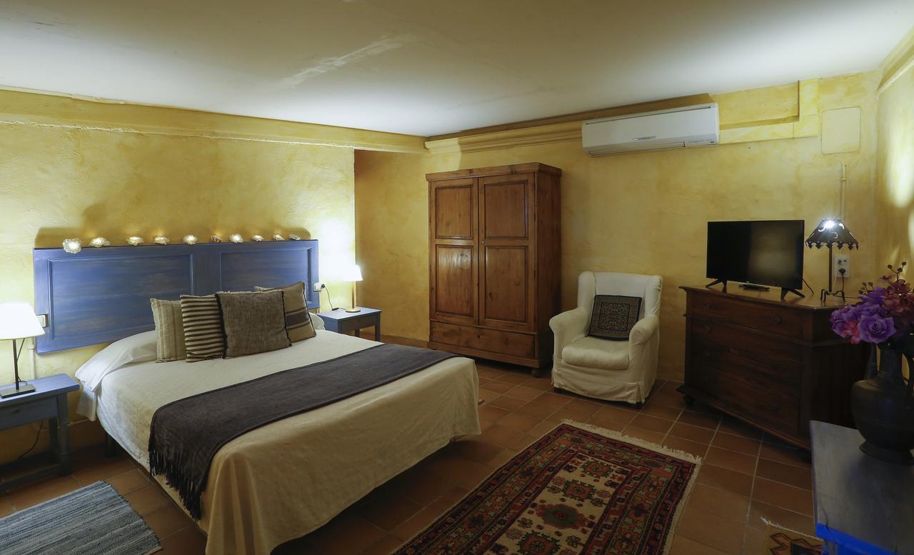 Hostal Blau Peratallada Kültér fotó