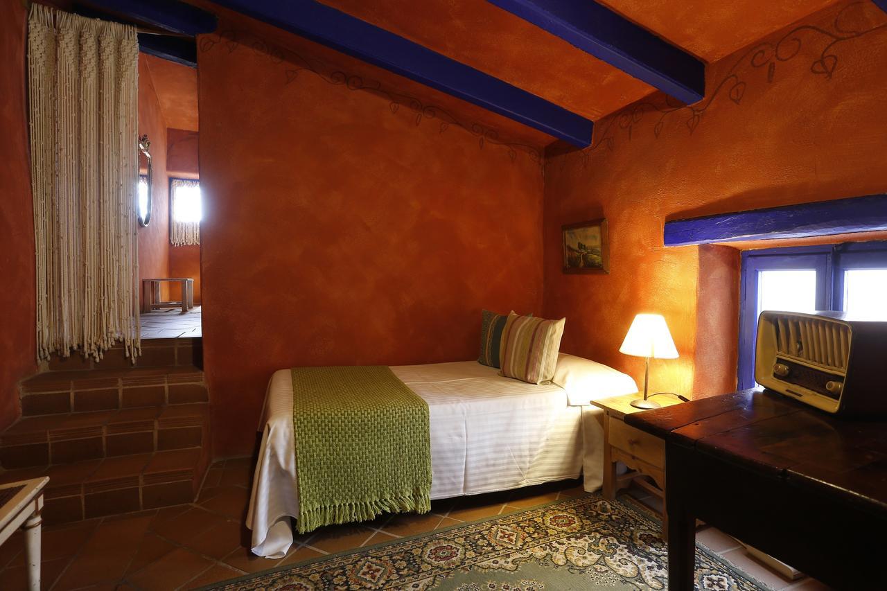 Hostal Blau Peratallada Kültér fotó